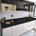 plancha black full body