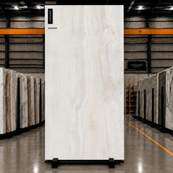 Glacier White Jade 12 mm (160x320 cm) VIZANO